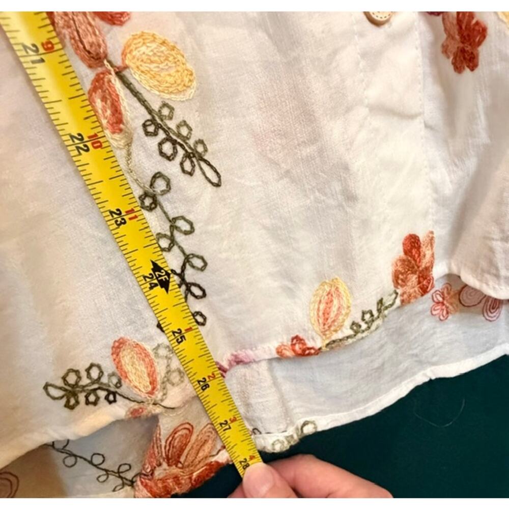 Kindred Anthropologie Size 2X Bohemian Boho Embroidered White Floral Blouse - Picture 7 of 8